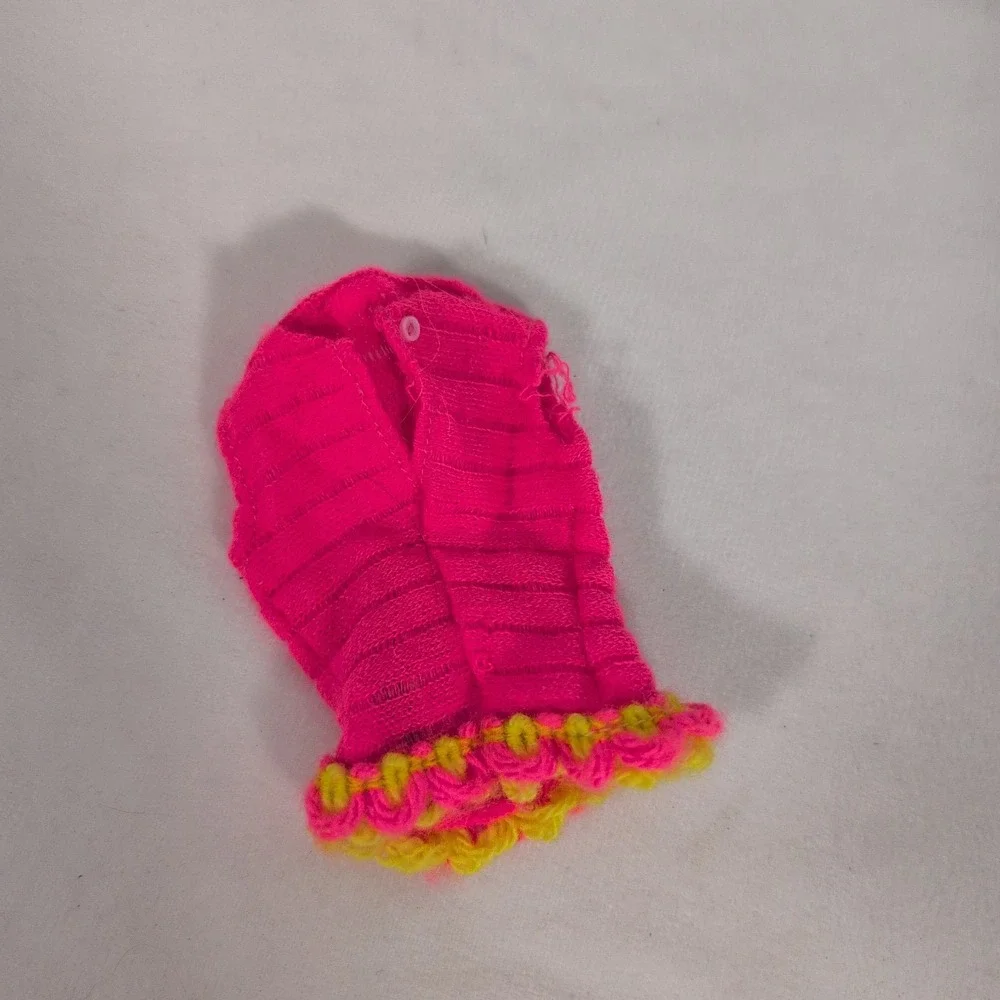 Vintage 1968 Mattel Talking Barbie #1115 Original Pink & Yellow Swimsuit Top 4